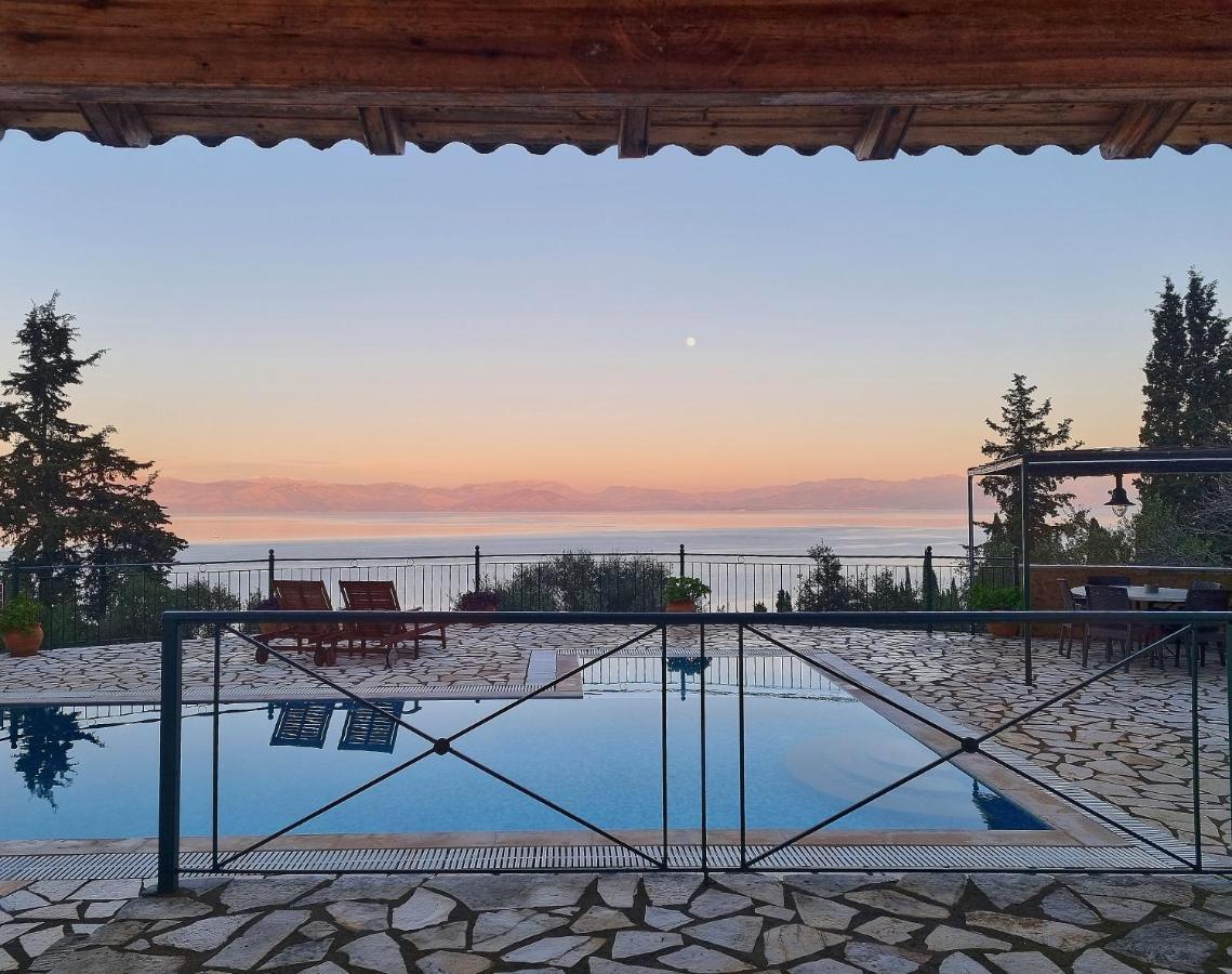 Villa Boukari Chlomos Exteriör bild
