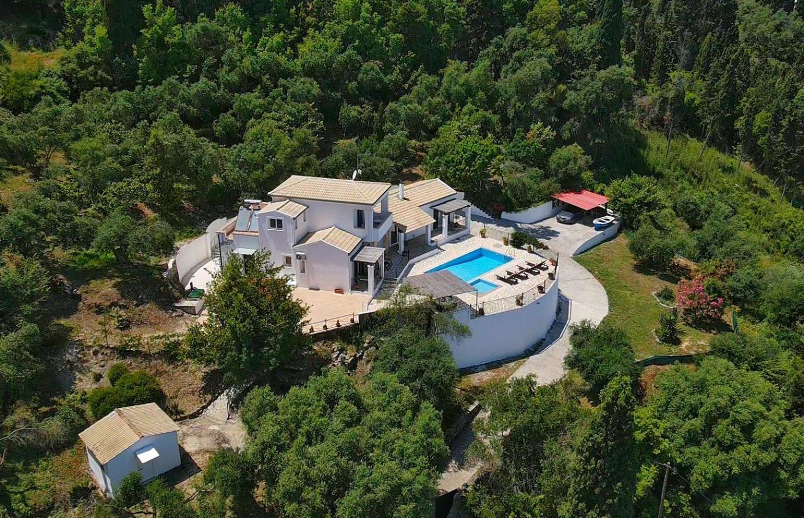 Villa Boukari Chlomos Exteriör bild