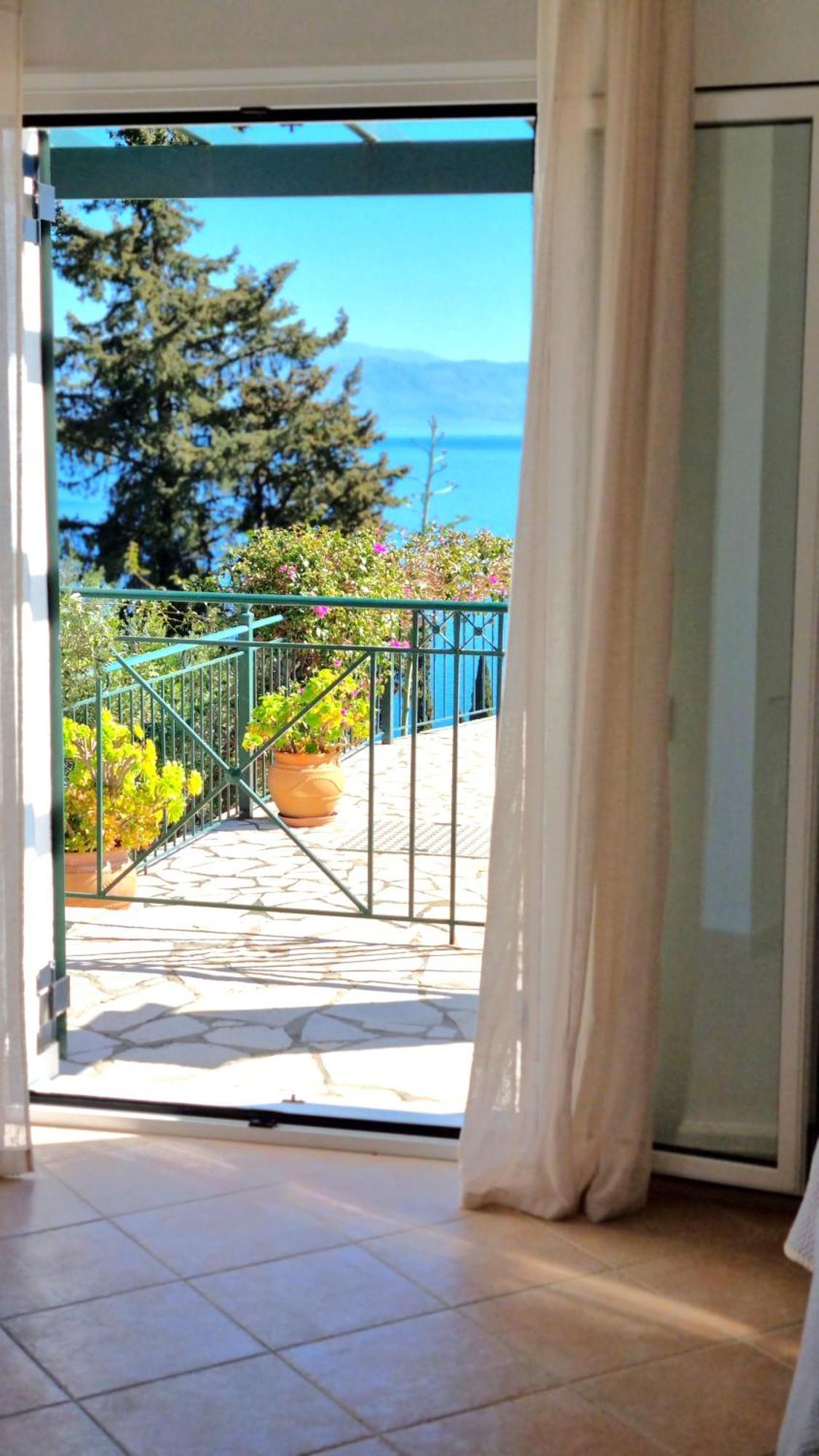 Villa Boukari Chlomos Exteriör bild